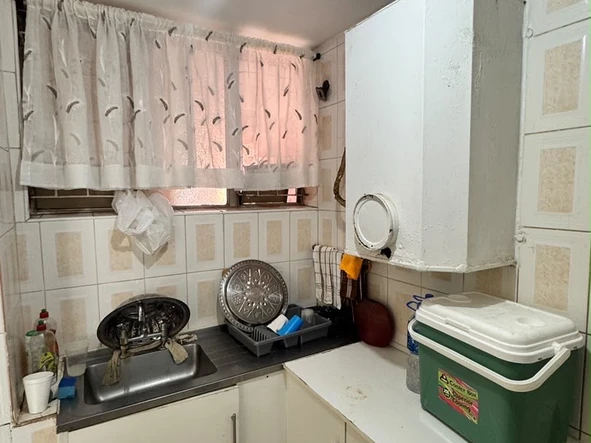 Flat & Apartment