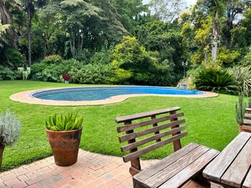 2 Bedroom Garden Flat