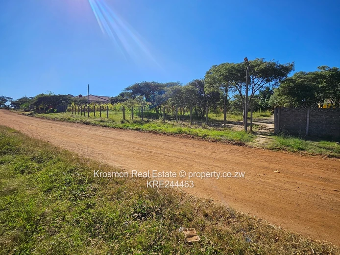 Marondera 2016m² Stand — Main Road Frontage & Subdivision Potential