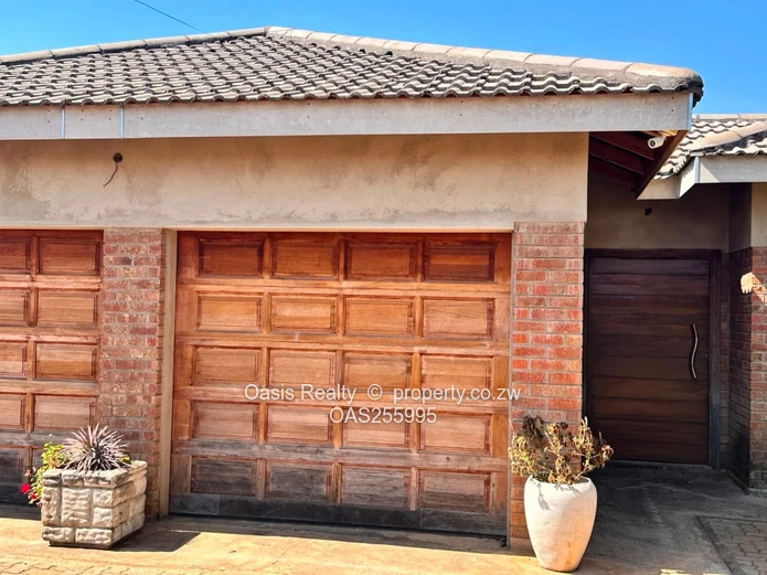 Property For Sale | Emhlangeni, Bulawayo
