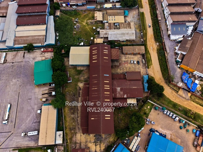 Ardbennie Factory/Warehouse – 5,690m² on 7,399m², Borehole