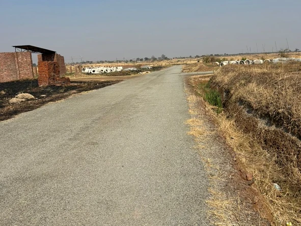 Stands & Residential Land