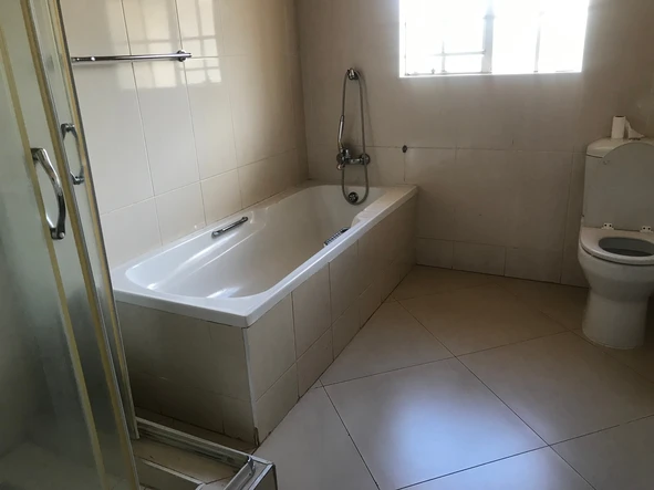 3 Bedroom Garden Flat