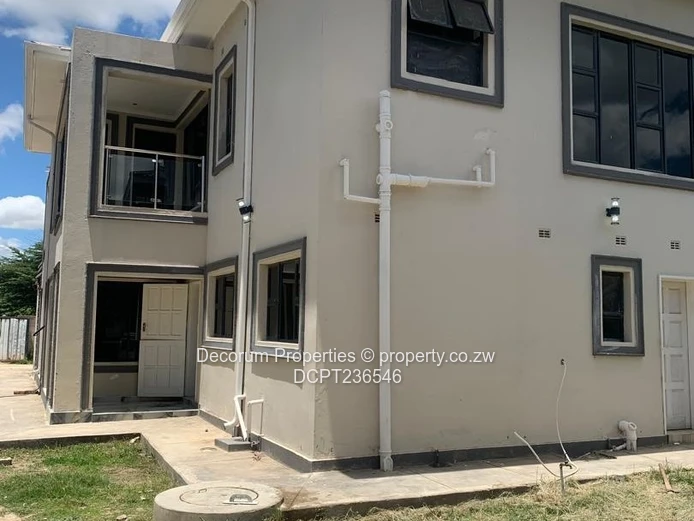 Strathaven Newly Built Cluster For Sale