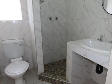 3 Bedroom Garden Flat
