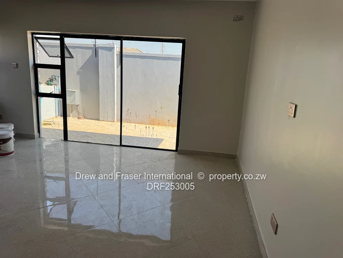 Modern 4-Bed House with Borehole in Mabvazuva, Ruwa