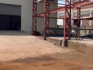 Warehouse & Factory
