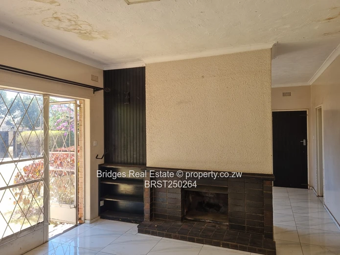 3 Bedroomed House - Title Deeds