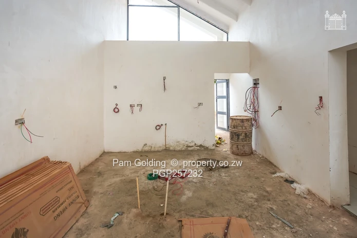 Spacious 3 Bedroom Cluster(semi-detached) for sale in Pomona