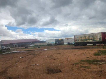 Commercial & Industrial Land