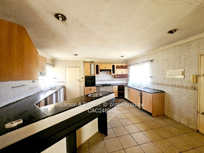 5 bed house for rent