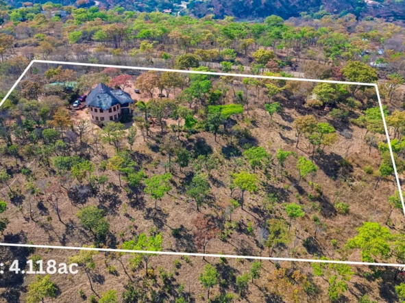 5 Bedroom House