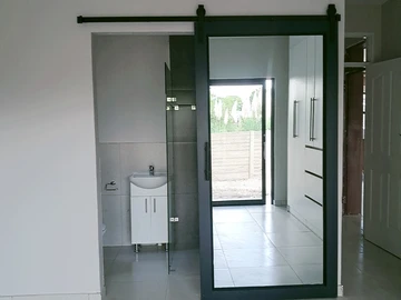 3 Bedroom Garden Flat