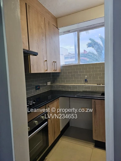 Upper Avenues Flat To Let 