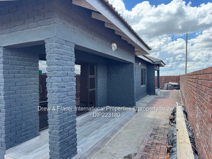 Stunning 4-Bedroom Home in Secure Mabvazuva, Ruwa!