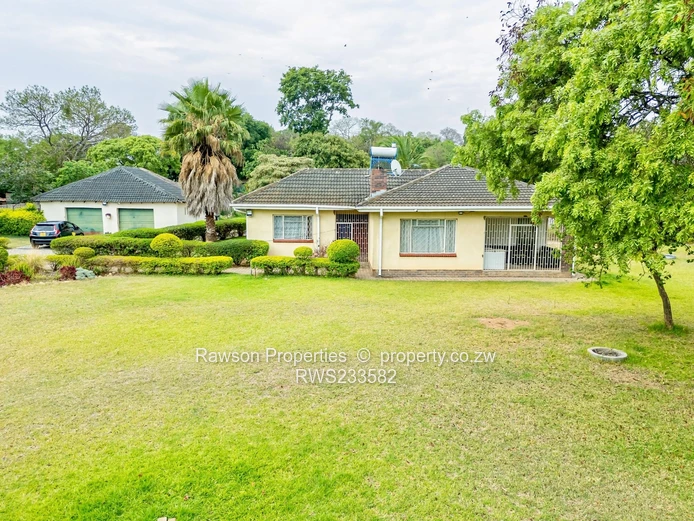 A rare Golden Opportunity in MSASA COMMERCIAL/INDUSTRIAL HUB!!