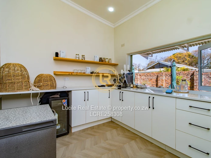 To Let: Premium Executive Office Suite