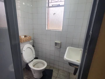 3 Bedroom Flat & Apartment