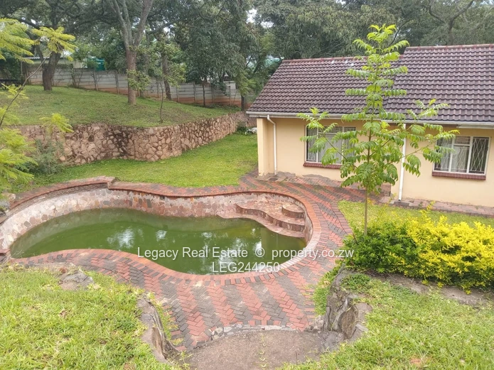 Gated Folyjon Glen Lorne 4-Bed Home with Pool & Garden