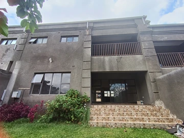 3 Bedroom Garden Flat