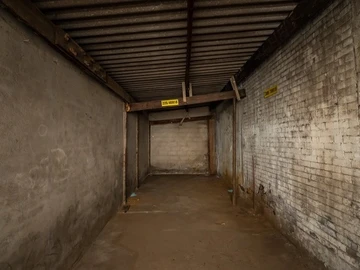 Warehouse & Factory