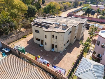 5 Bedroom Flat & Apartment