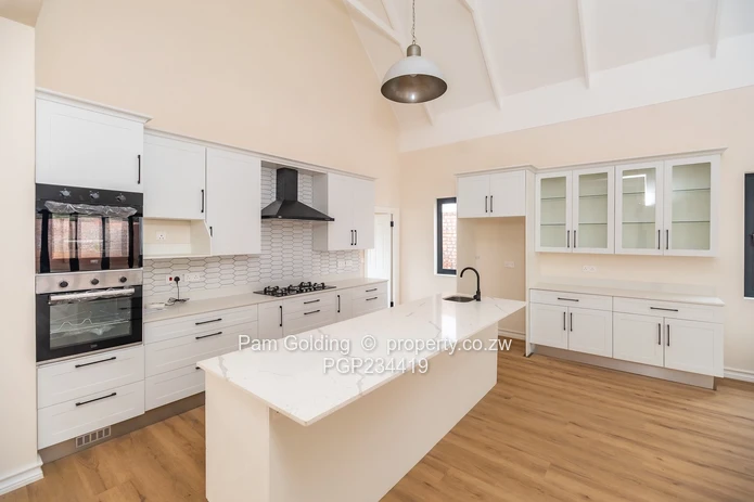 Townhouse For Rent In Vainona