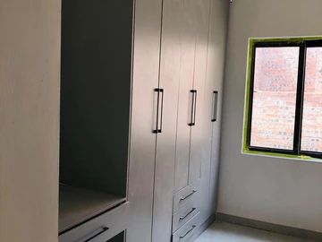 4 Bedroom Garden Flat