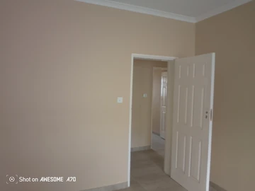 4 Bedroom Garden Flat