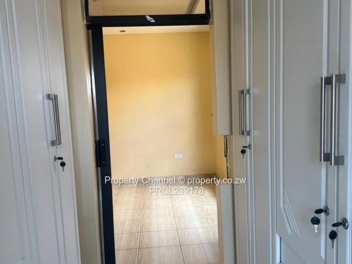 Solar-Powered 4 Bedroom Family Home