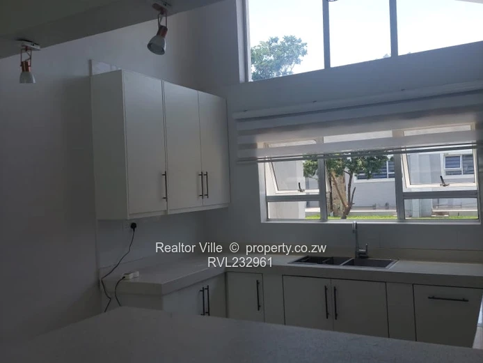 3-Bed Spacious Garden Flat To Let