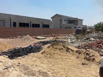 Stands & Residential Land