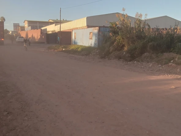 Commercial & Industrial Land