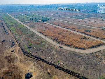 Stands & Residential Land