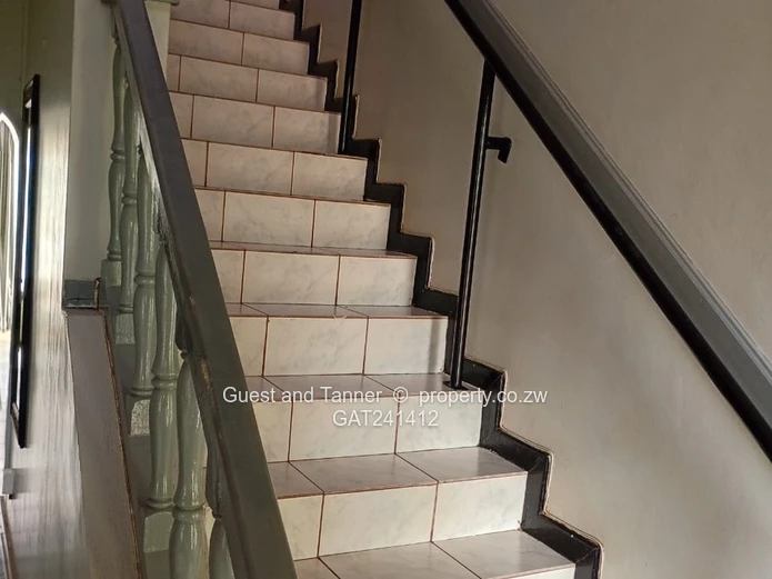 4-Bedroom House For Sale In Helensvale