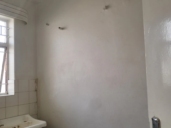 Flat & Apartment
