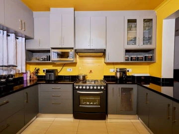 4 Bedroom Townhouse Complex