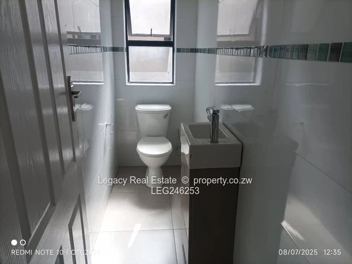 Live Smart In Hatfield – Modern Townhouse With Solar Power (Sole Mandate)