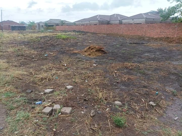 Residential Land for Sale in Sandton Park, Harare West - 956m²