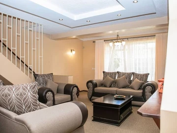 Hillside 2 beds fully furnished townhouse to Rent