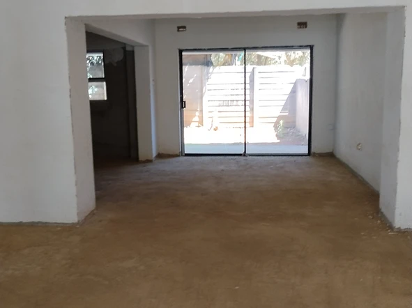 3 Bedroom Flat & Apartment