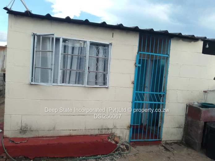 Mabvuku core house for sale 