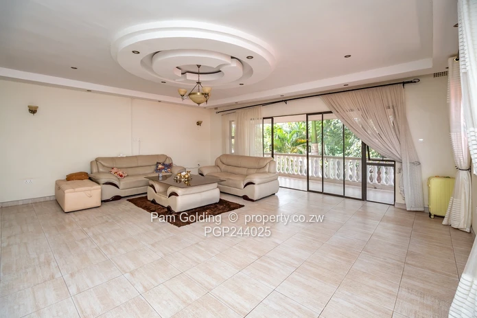 Stunning Family Home In New Pomona (Near Vainona) (Sole Mandate)