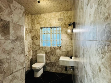 2 Bedroom Garden Flat