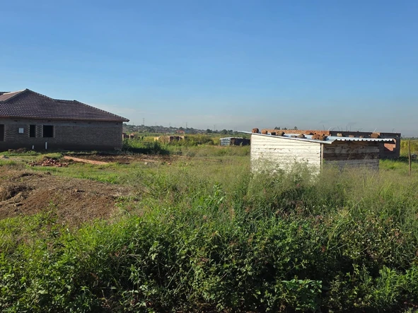 Stands & Residential Land