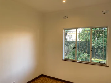 3 Bedroom Garden Flat