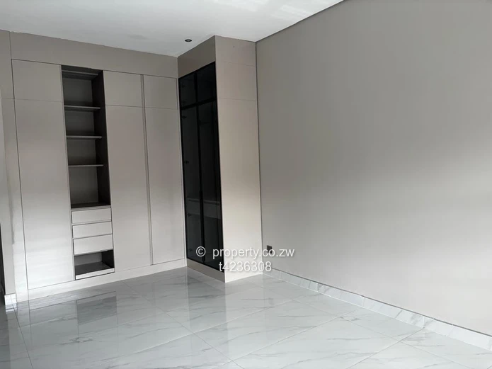 Mount pleasant 3 bed duplex apartment to Rent