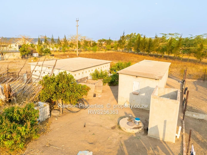 Rainham Plot Forsale A Must See (Sole Mandate)