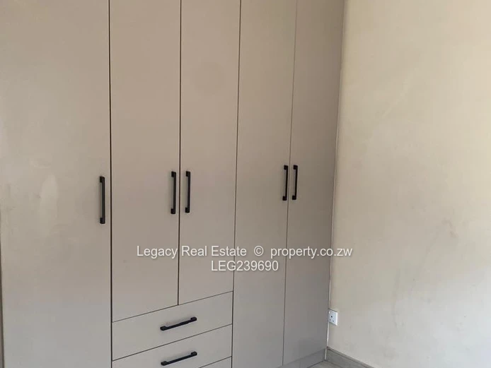 Modern 4-Bedroom Townhouse In Secure Marlborough Complex