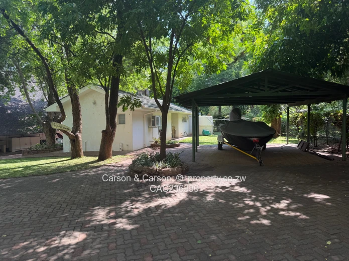 Exclusive: Msuna Island - Kingfisher Guest House